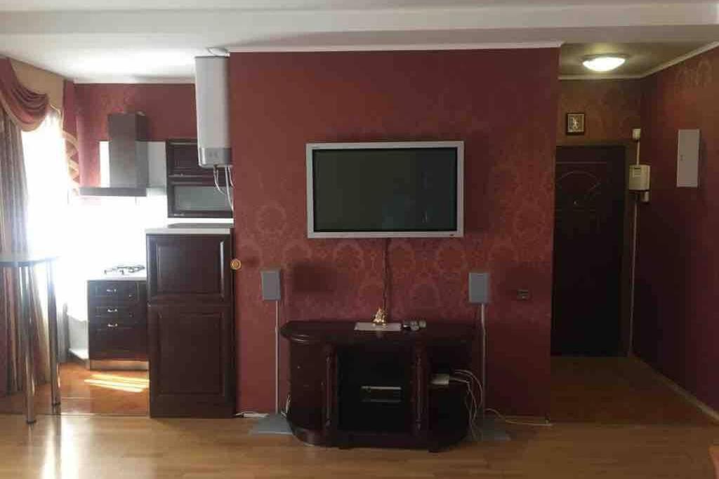 One Bedroom Kreschatik Str 4 كييف المظهر الخارجي الصورة