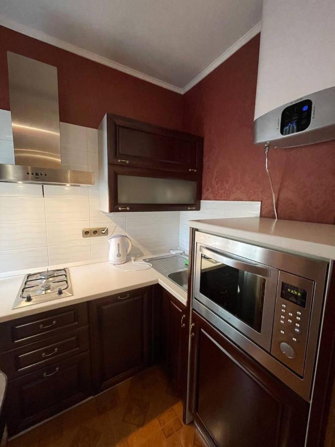 One Bedroom Kreschatik Str 4 كييف المظهر الخارجي الصورة